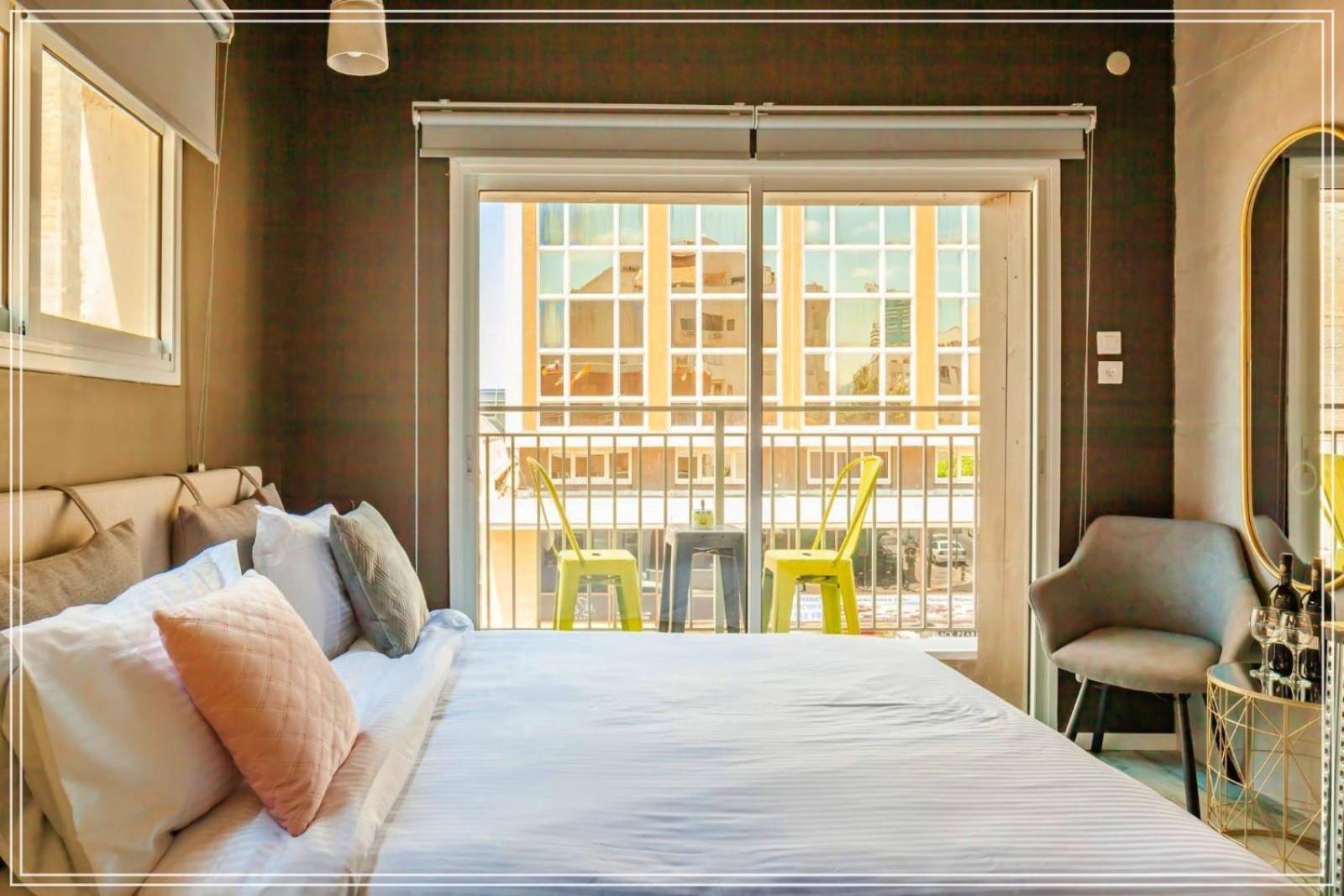 Dream Beach 98 Hotel And Spa Tel Aviv Ngoại thất bức ảnh